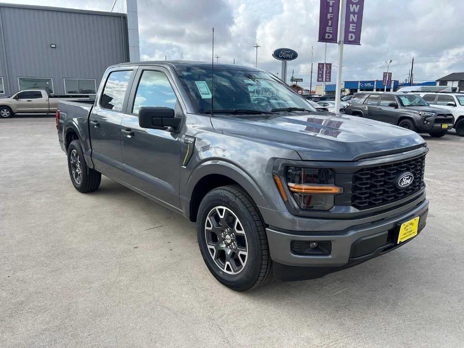 new 2024 Ford F-150 car, priced at $39,330