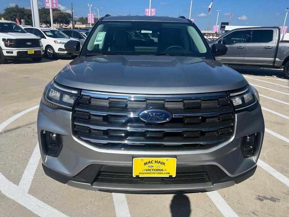 new 2025 Ford Explorer car, priced at $40,870