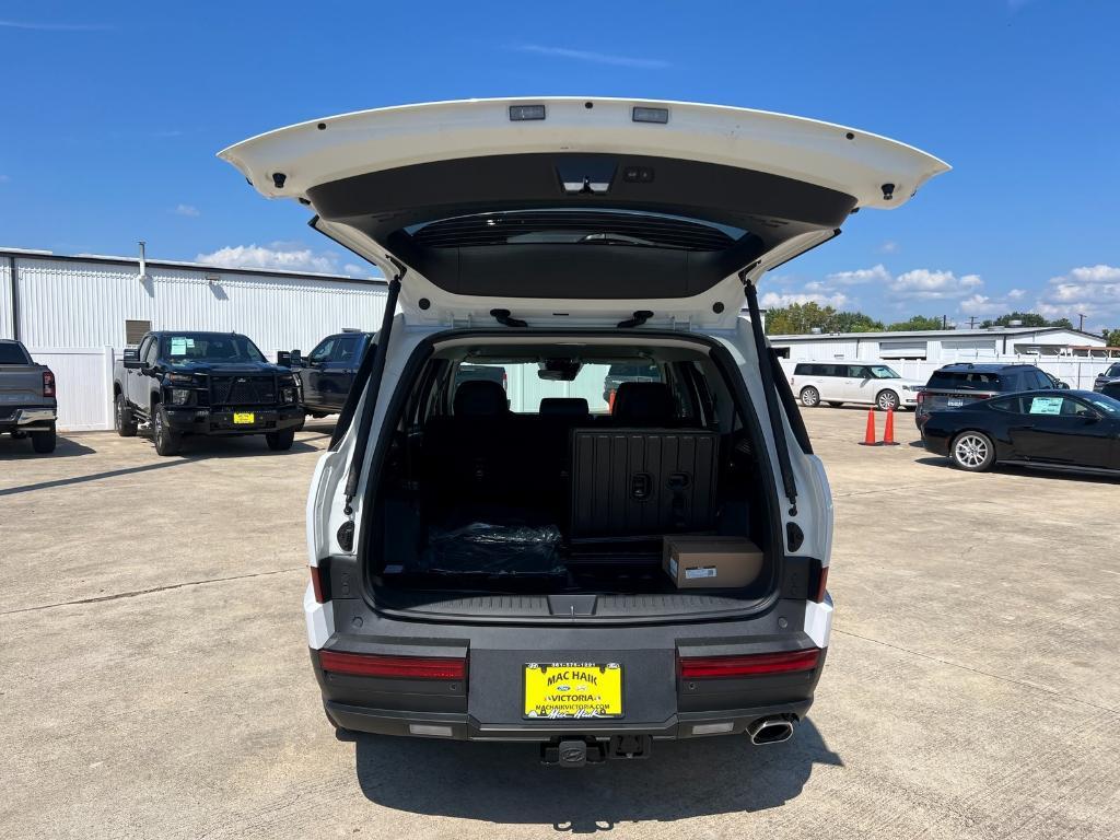 new 2026 Hyundai Santa Fe car, priced at $40,420