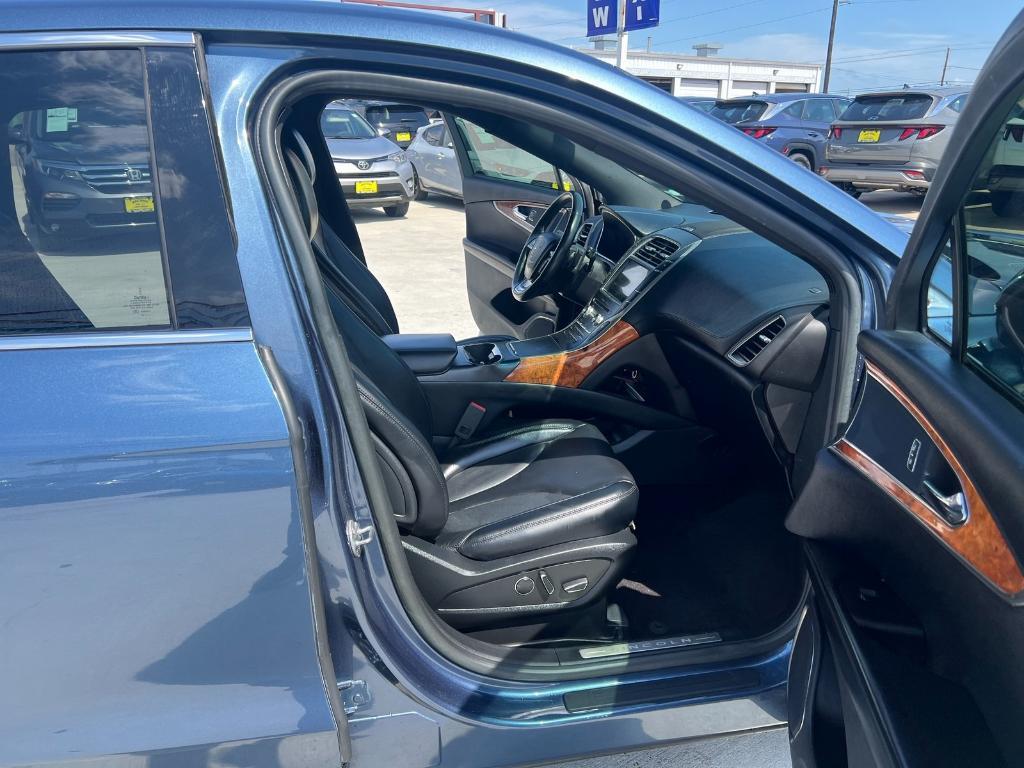 used 2019 Lincoln Nautilus car, priced at $22,449