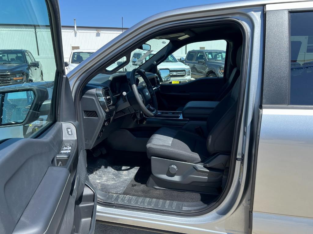 new 2025 Ford F-150 car, priced at $50,760