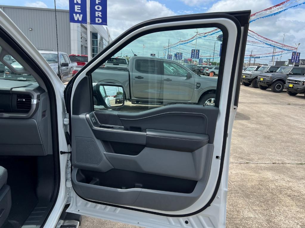 new 2025 Ford F-150 car, priced at $54,685