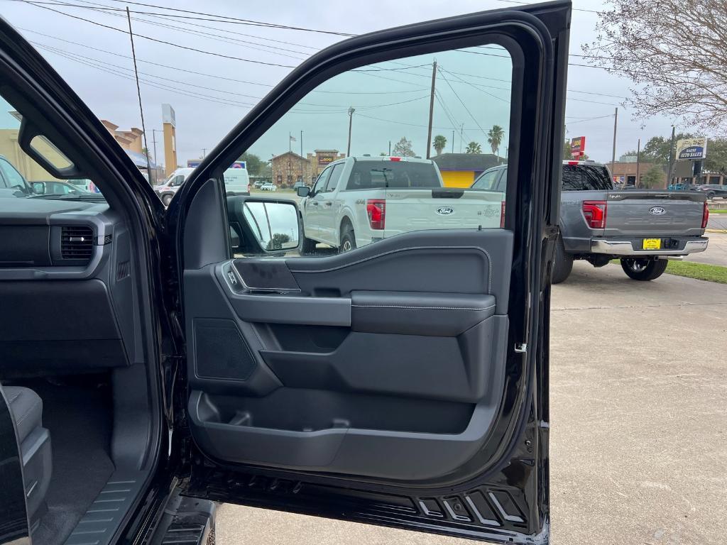 new 2025 Ford F-150 car, priced at $62,185