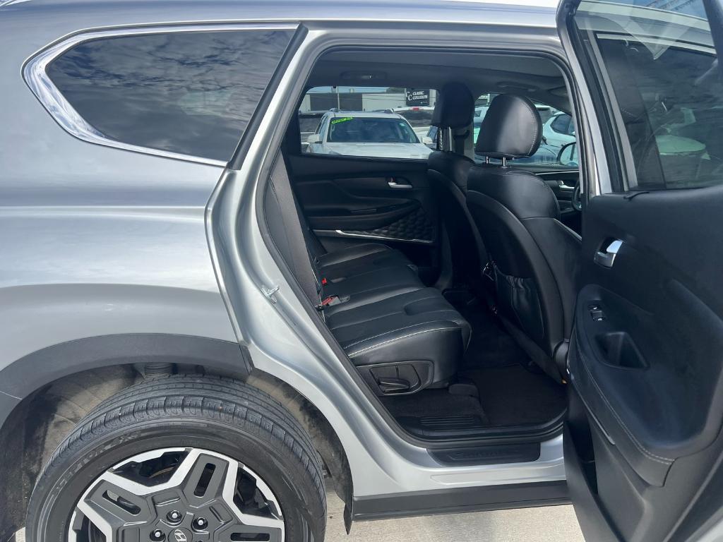 used 2022 Hyundai Santa Fe car, priced at $24,987