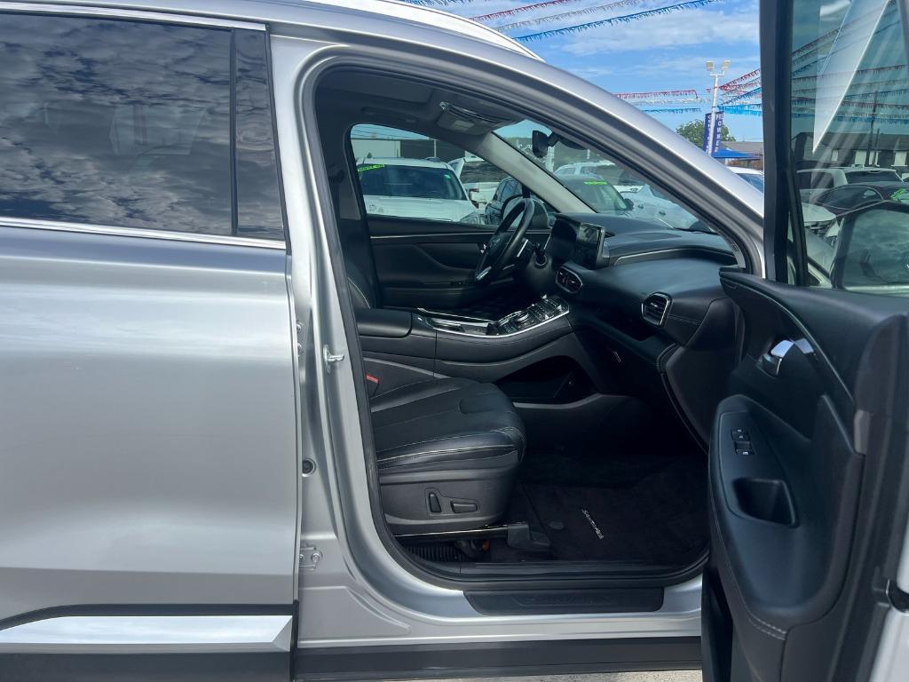 used 2022 Hyundai Santa Fe car, priced at $24,987