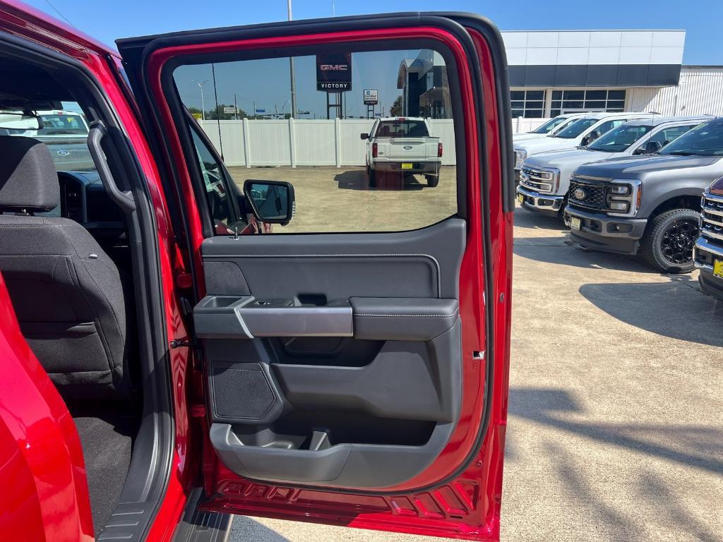 new 2025 Ford F-150 car, priced at $60,392