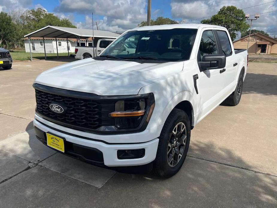 new 2024 Ford F-150 car, priced at $39,330