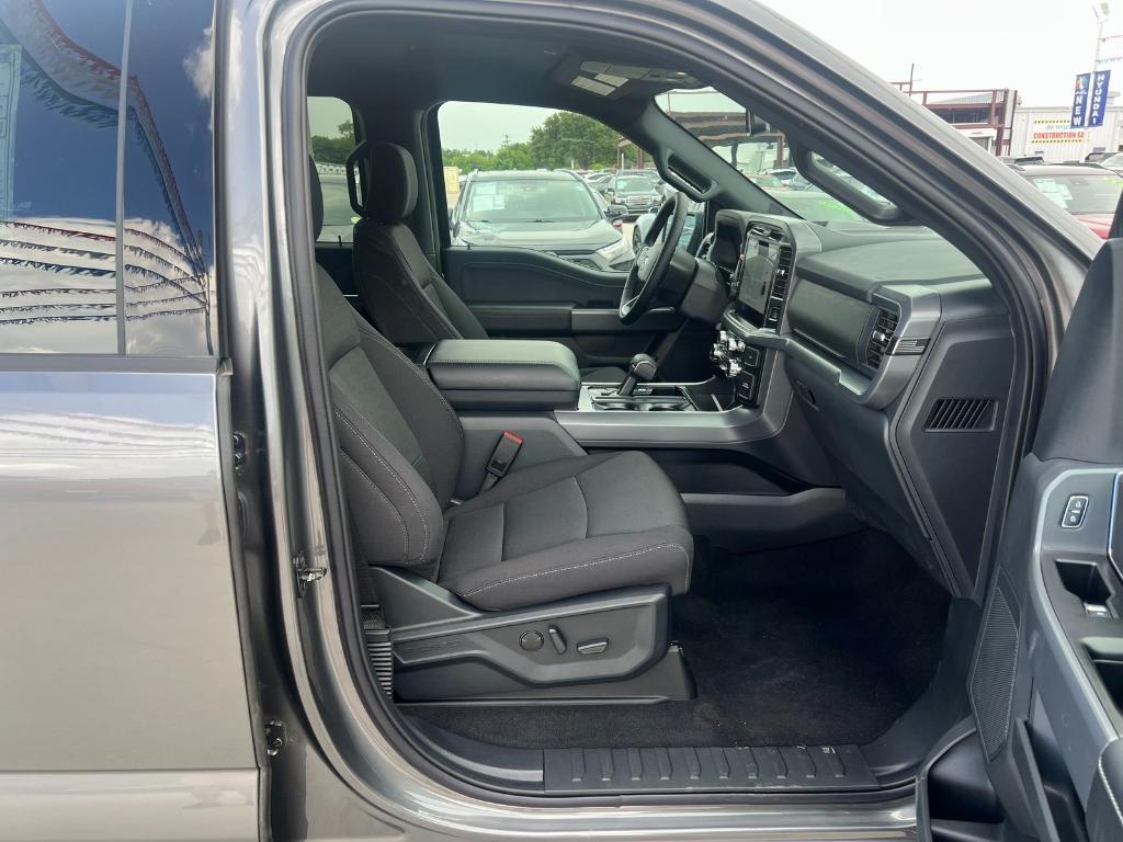 new 2025 Ford F-150 car, priced at $55,750