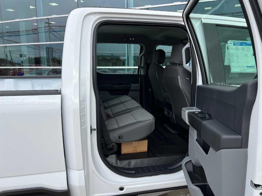 new 2024 Ford F-350 car, priced at $67,815