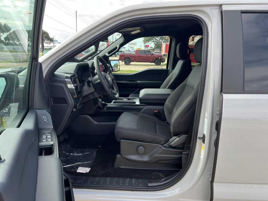 new 2024 Ford F-150 car, priced at $43,680