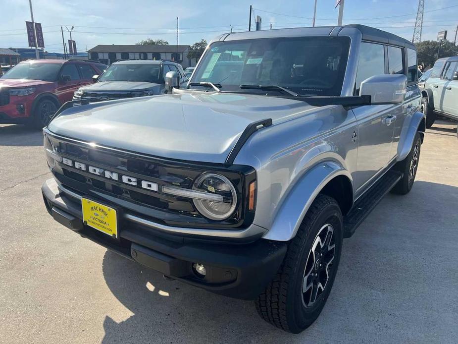 new 2024 Ford Bronco car, priced at $48,455