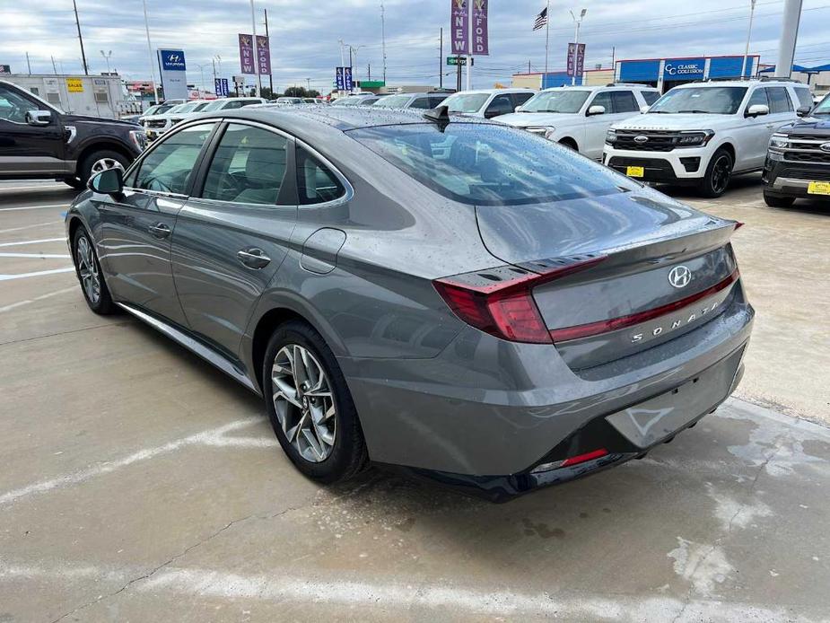 used 2023 Hyundai Sonata car, priced at $22,321