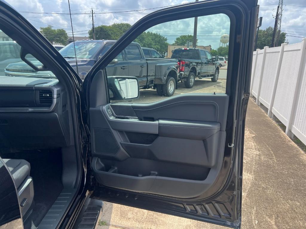 new 2025 Ford F-150 car, priced at $53,885