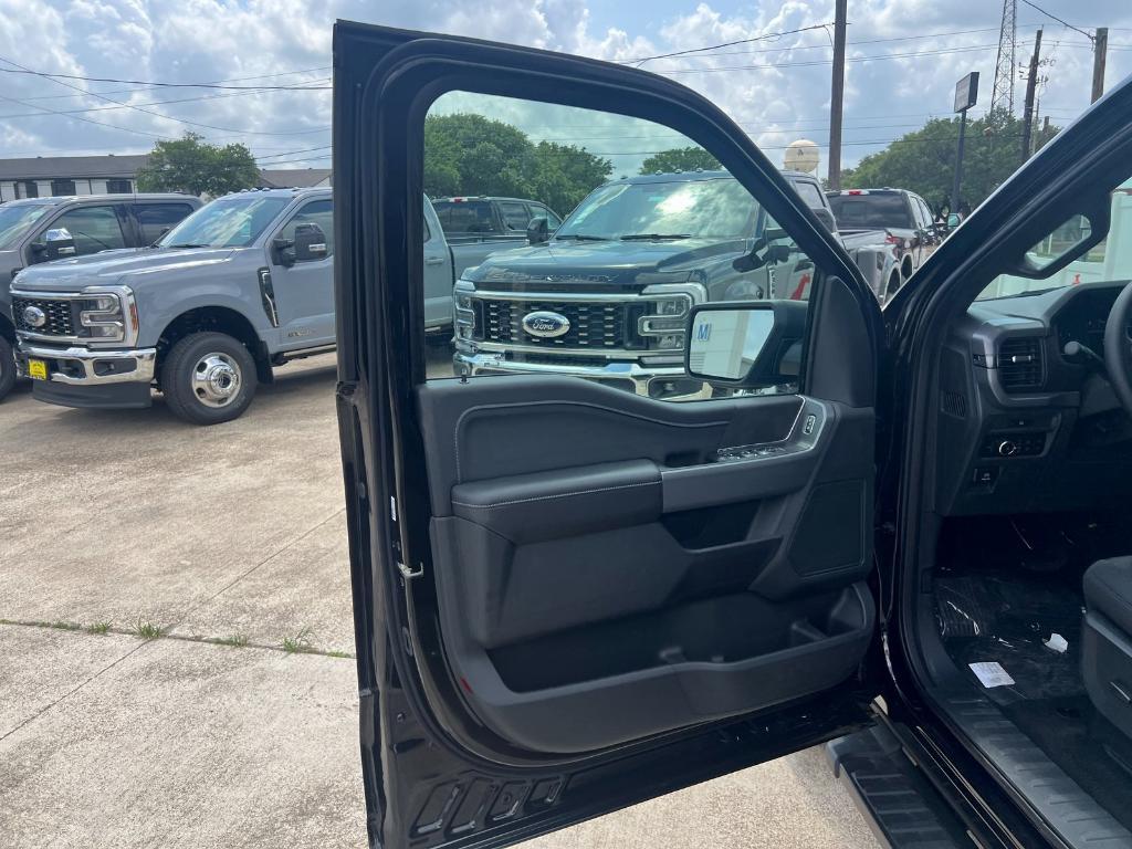 new 2025 Ford F-150 car, priced at $53,885