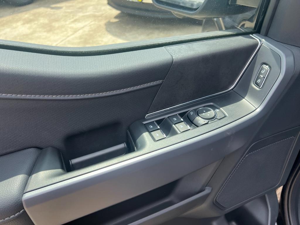 new 2025 Ford F-150 car, priced at $53,885