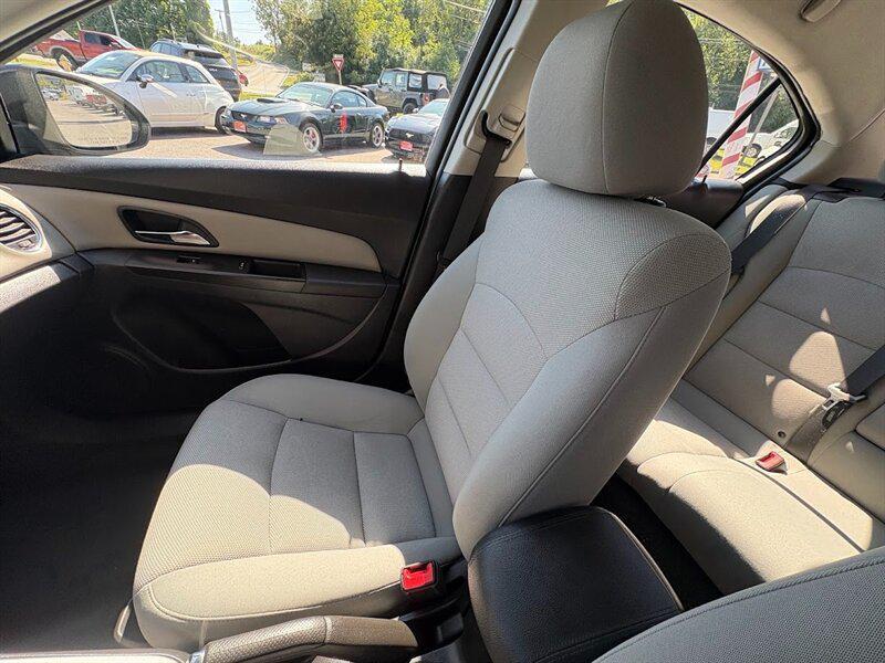 used 2015 Chevrolet Cruze car, priced at $7,995
