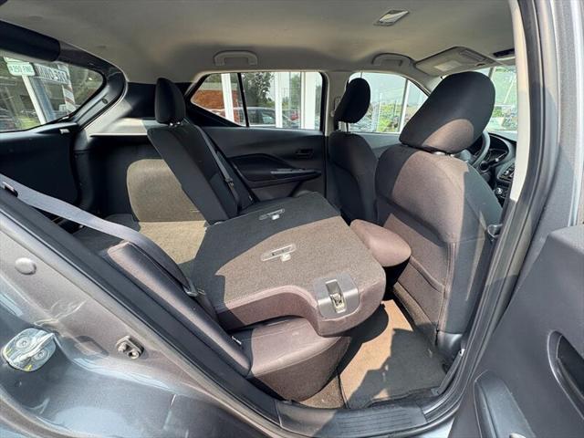 used 2023 Nissan Kicks car