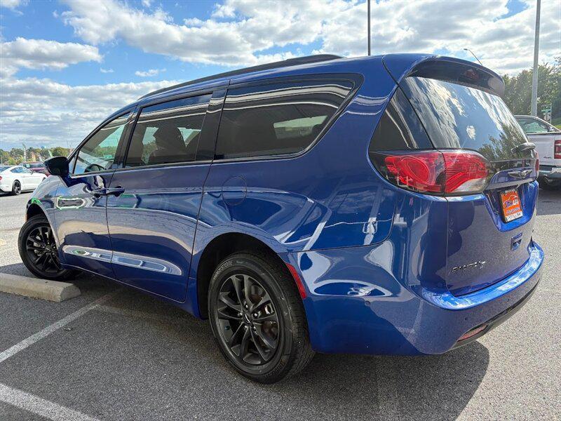 used 2020 Chrysler Pacifica car, priced at $21,825