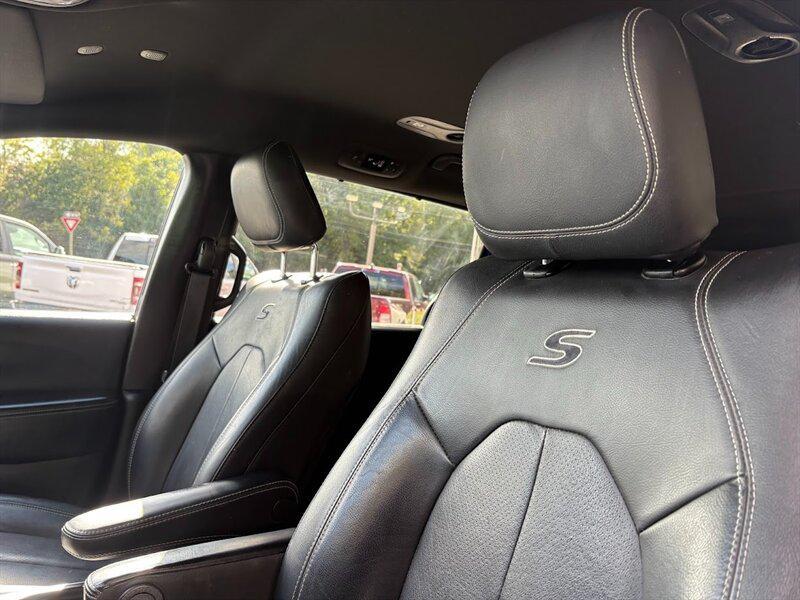 used 2020 Chrysler Pacifica car, priced at $21,825