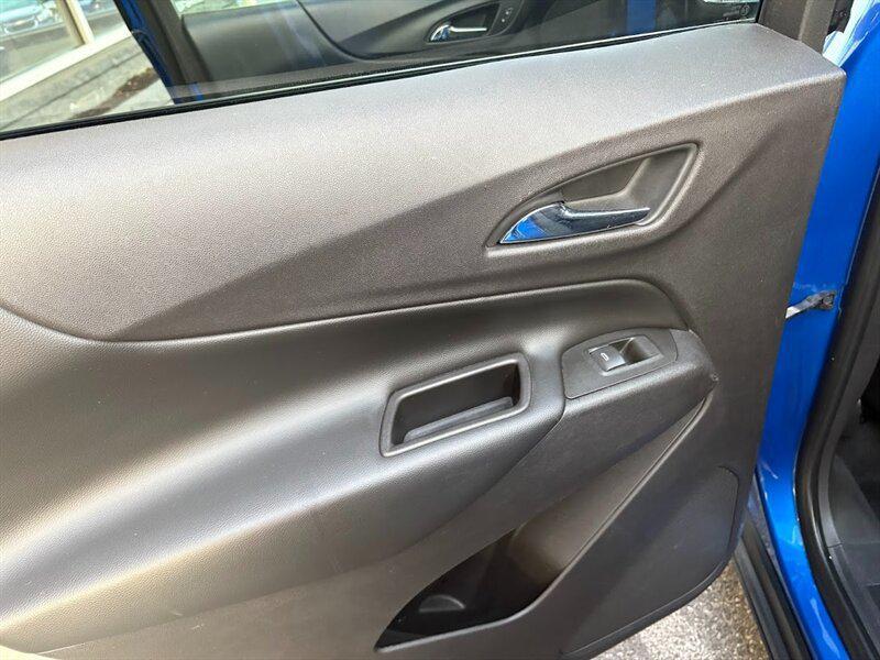 used 2019 Chevrolet Equinox car, priced at $17,887