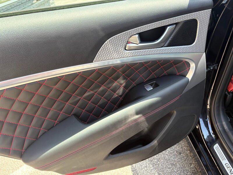 used 2022 Genesis G70 car