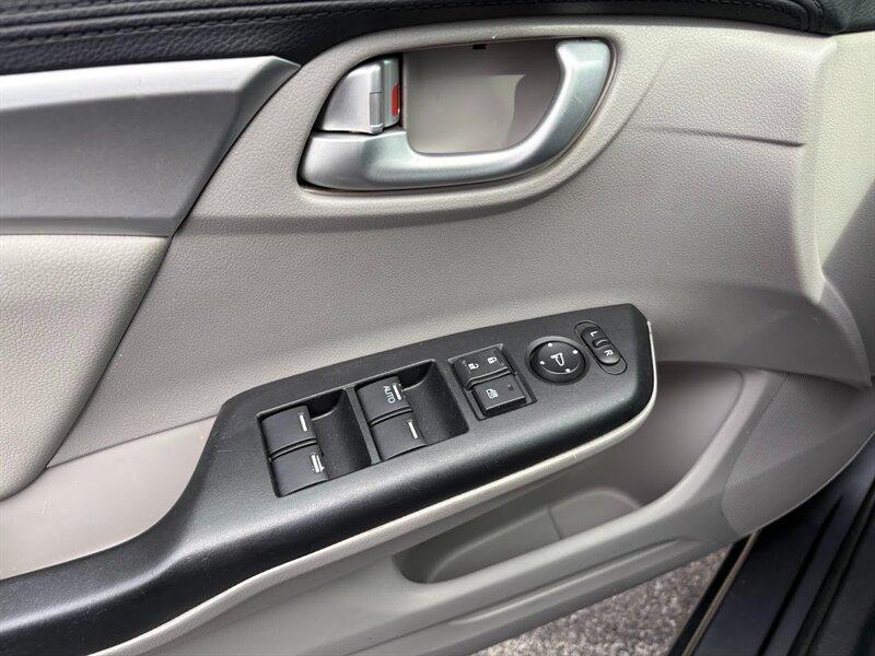 used 2013 Honda Civic Hybrid car, priced at $14,988