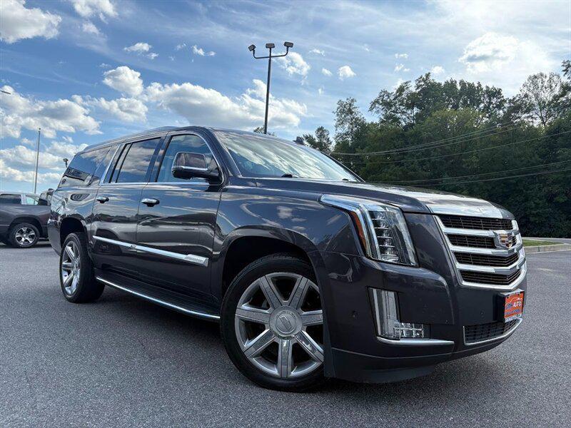 used 2018 Cadillac Escalade ESV car, priced at $31,888