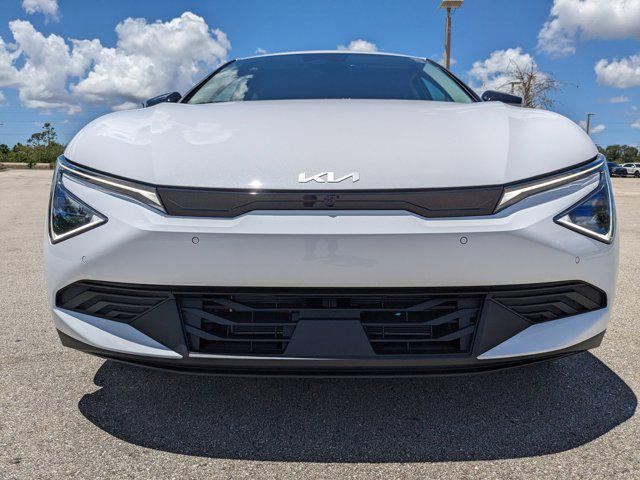 new 2025 Kia EV6 car, priced at $41,959