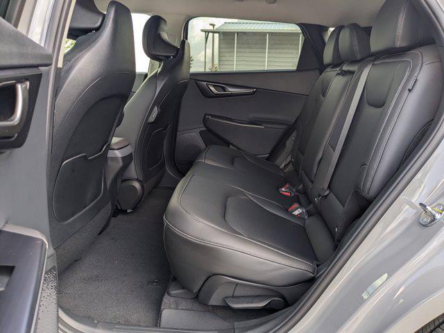 new 2025 Kia EV6 car, priced at $41,882