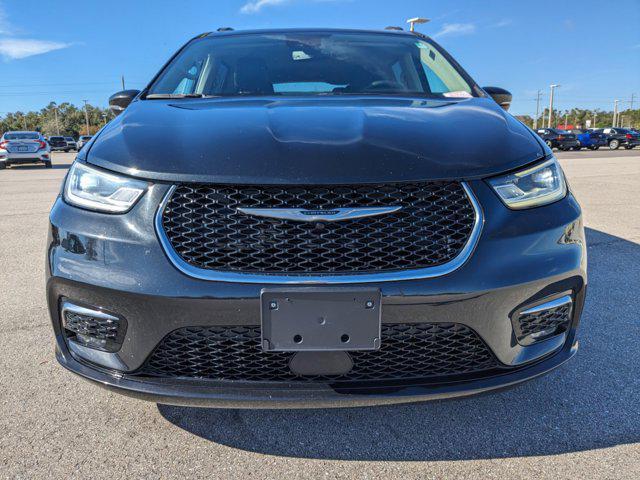 used 2022 Chrysler Pacifica car, priced at $17,992