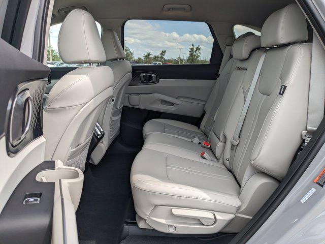 new 2025 Kia Sorento car, priced at $31,383