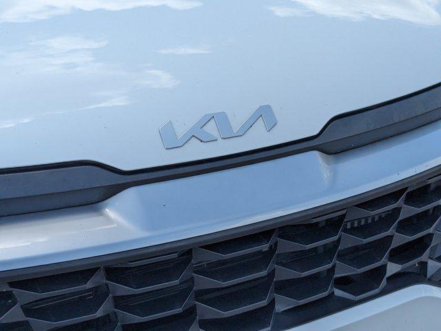 used 2023 Kia Sportage Hybrid car, priced at $22,996