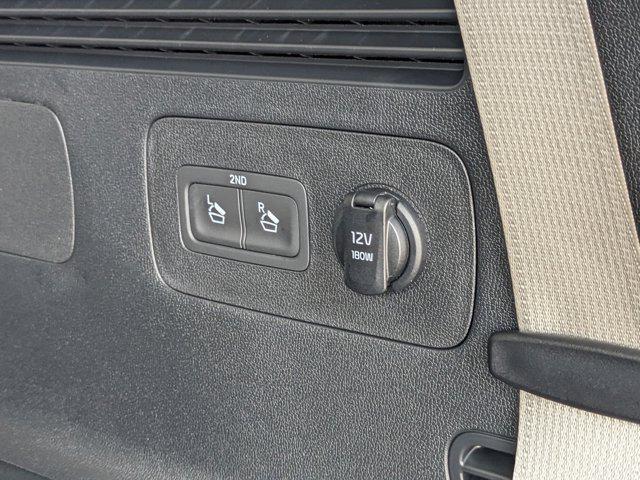 new 2025 Kia Sorento car, priced at $32,320