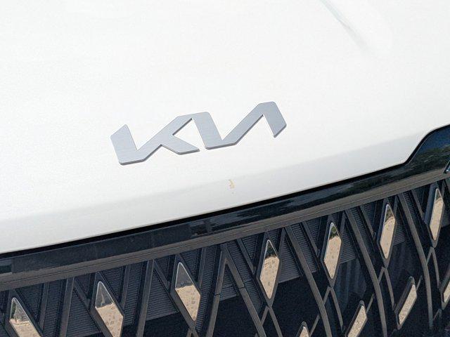 new 2026 Kia Carnival Hybrid car, priced at $40,036