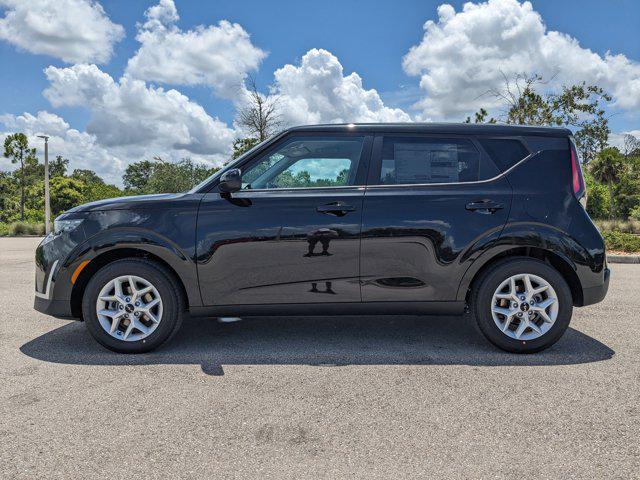 new 2025 Kia Soul car, priced at $22,083
