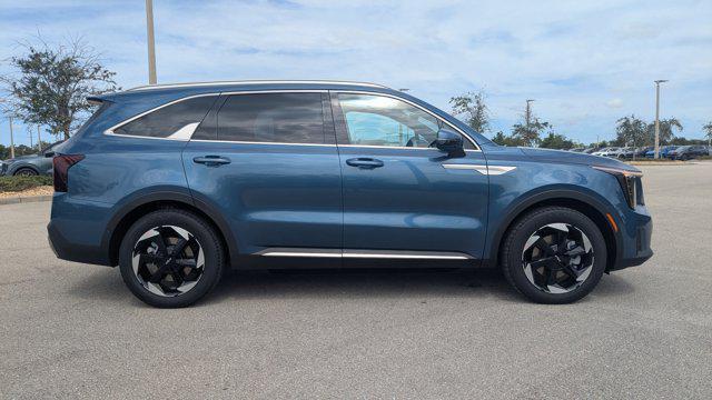 new 2025 Kia Sorento Hybrid car, priced at $41,395