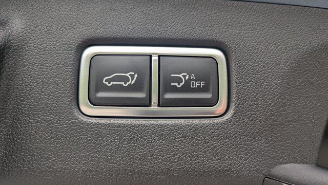 new 2025 Kia Sorento Hybrid car, priced at $41,395