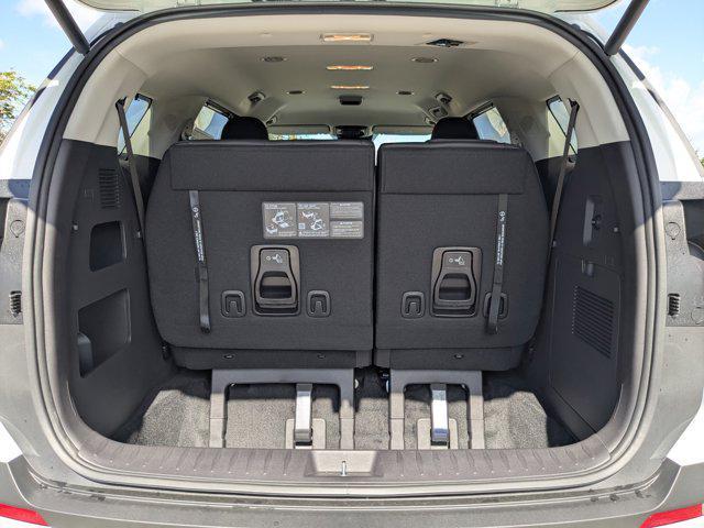 new 2026 Kia Carnival Hybrid car, priced at $40,498