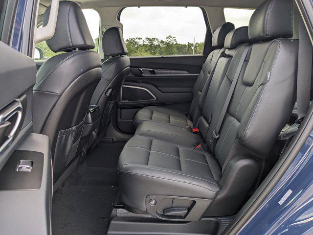 new 2025 Kia Telluride car, priced at $37,972