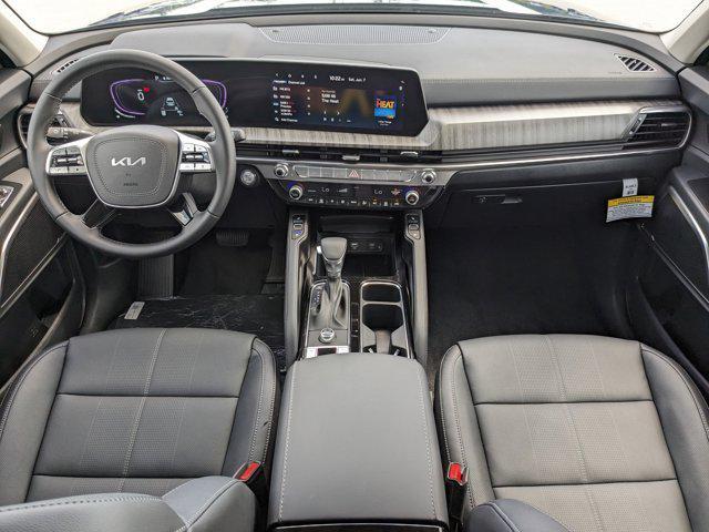 new 2025 Kia Telluride car, priced at $37,972