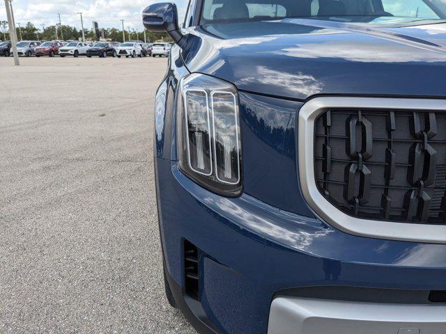 new 2025 Kia Telluride car, priced at $37,972