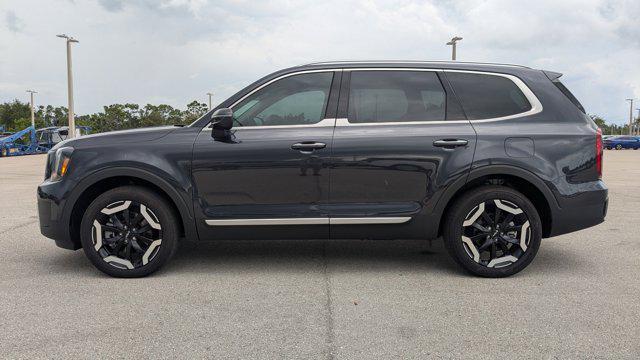 new 2025 Kia Telluride car, priced at $35,020