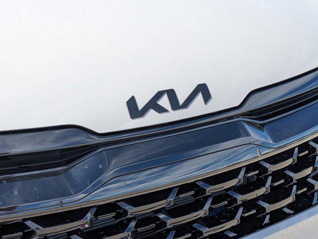 new 2025 Kia Sportage car, priced at $33,195