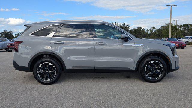 used 2025 Kia Sorento car, priced at $31,483