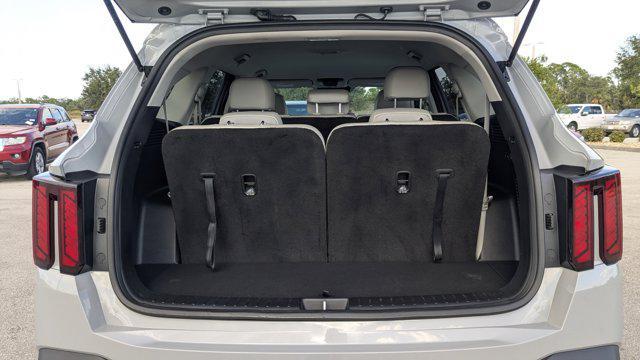 used 2025 Kia Sorento car, priced at $31,483