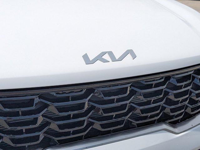 new 2025 Kia Sorento car, priced at $32,756