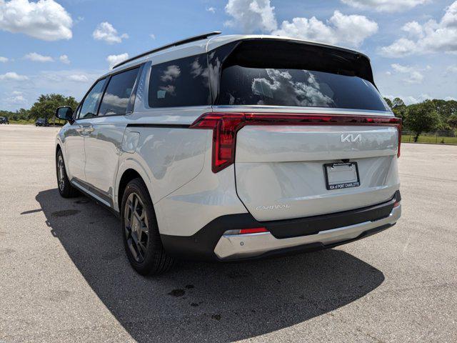 new 2025 Kia Carnival car, priced at $44,424