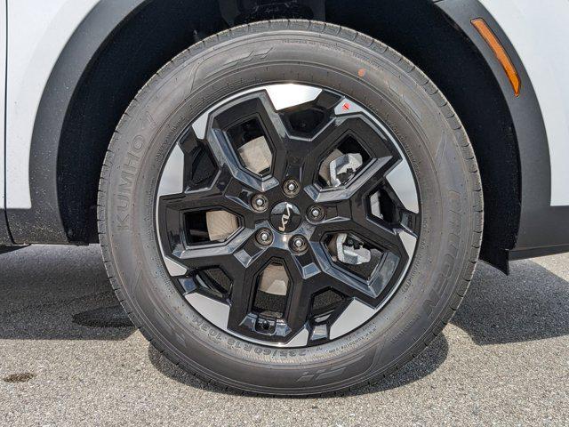 new 2025 Kia Sorento car, priced at $32,756