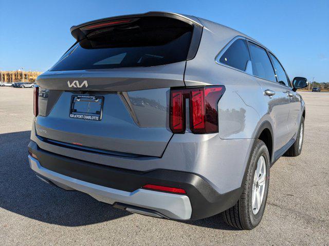 new 2025 Kia Sorento car, priced at $32,582