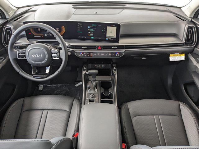 new 2025 Kia Sorento car, priced at $32,140